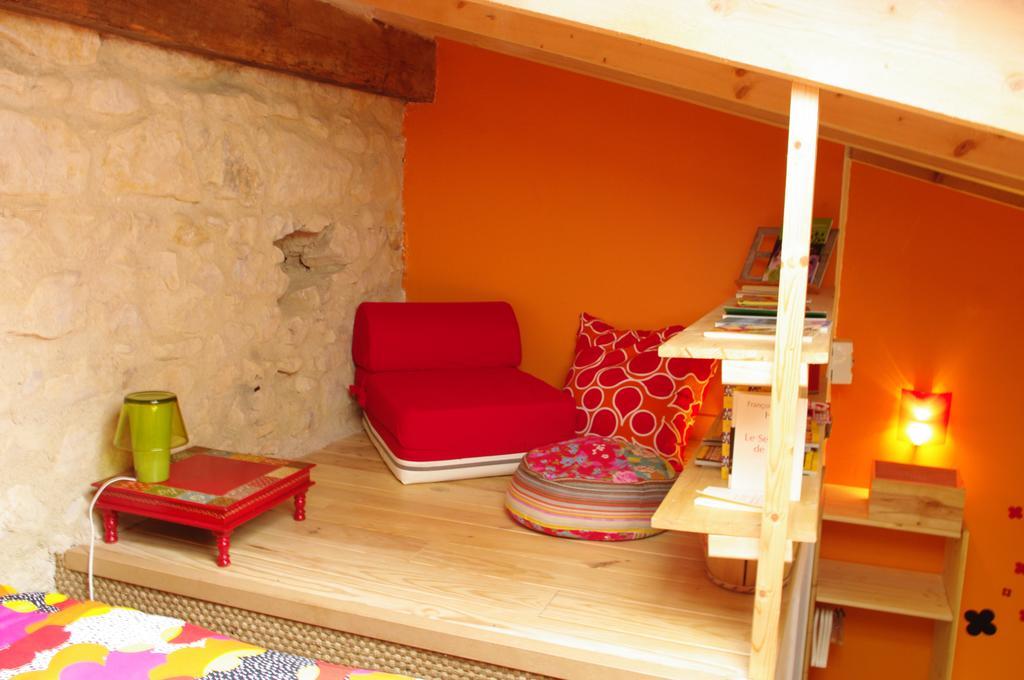 Maison D'Hotes Lou Cliou Cliousclat Δωμάτιο φωτογραφία
